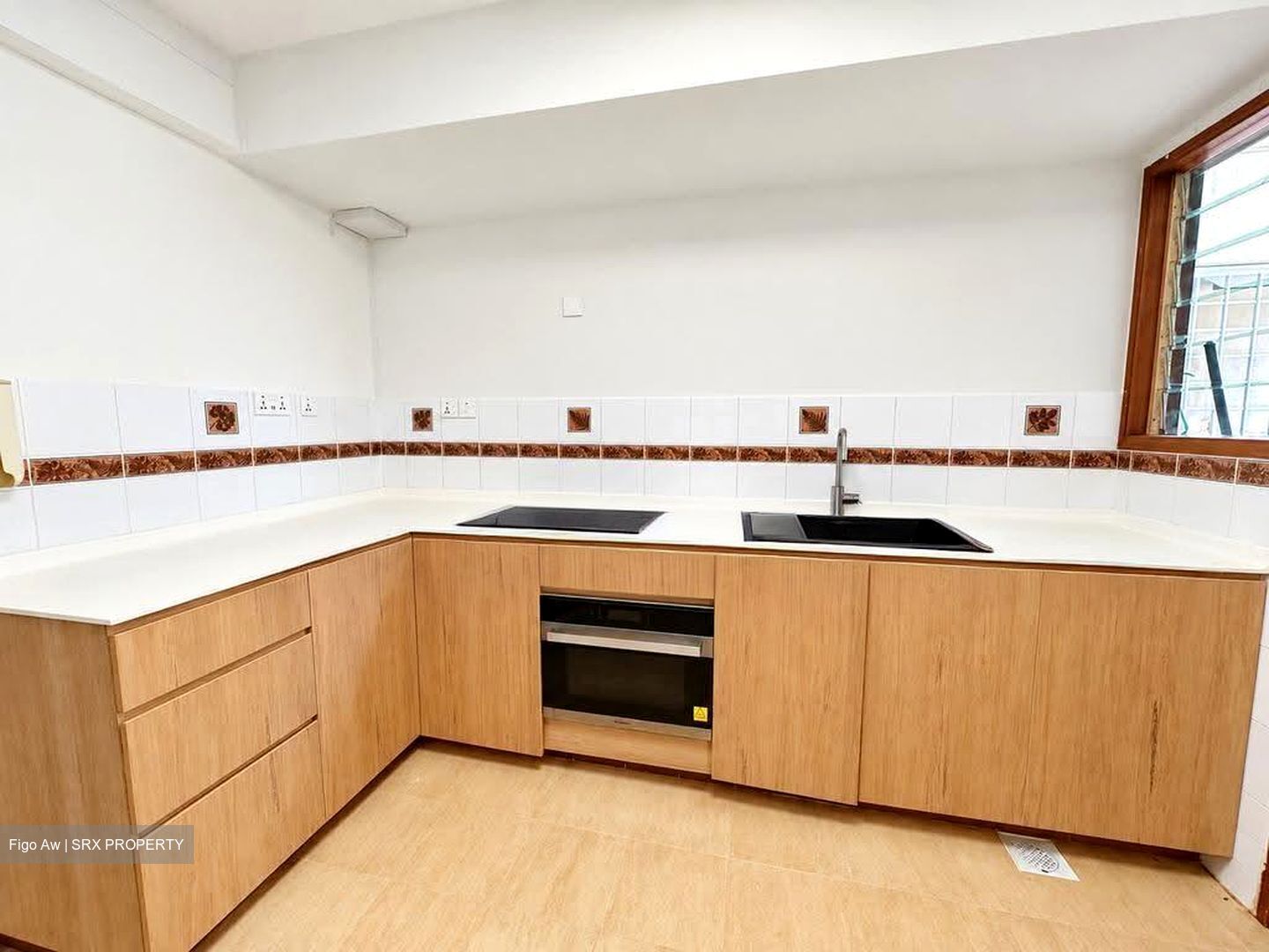 Melville Park (D18), Condominium #620664551